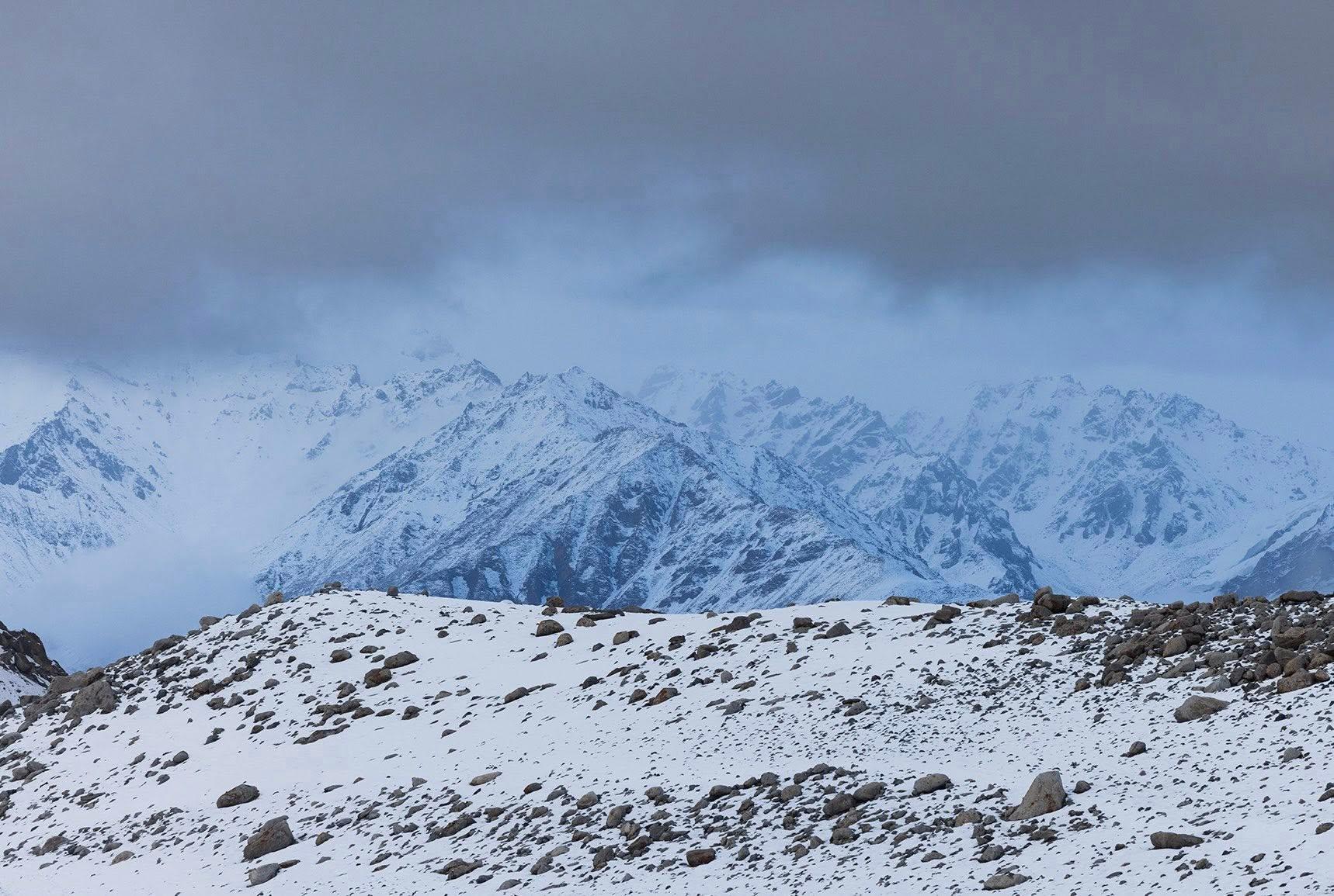 Vast mountain landscape in Ladakh where snow leopard tracking takes place