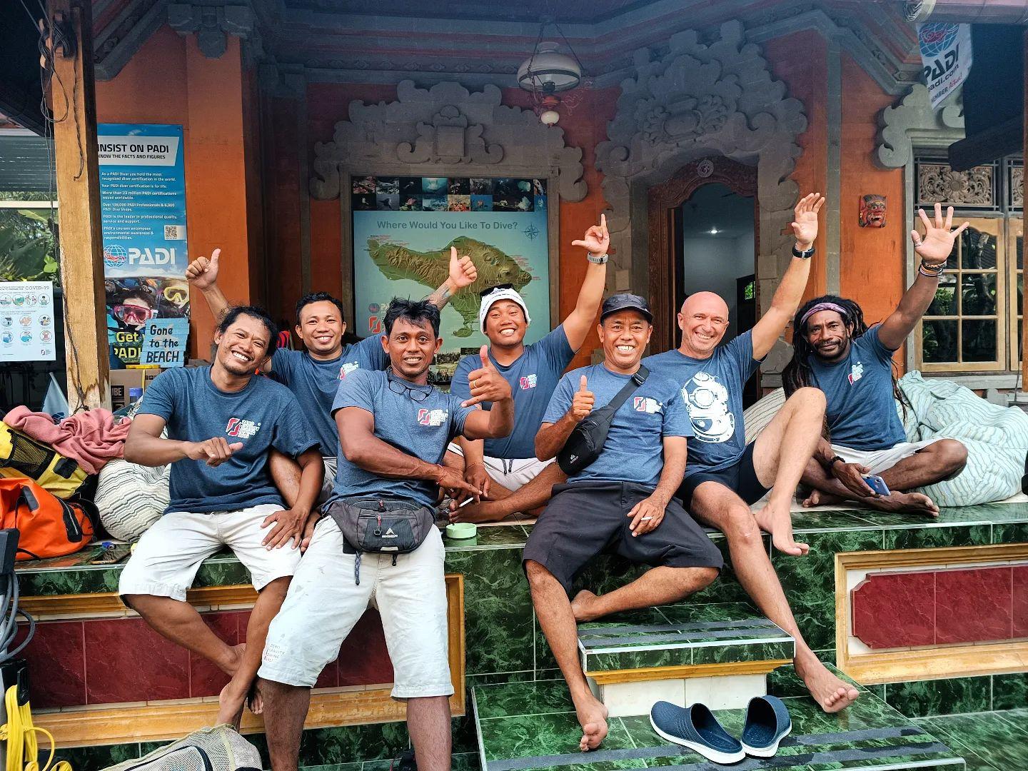 Zero Gravity Diving Bali team